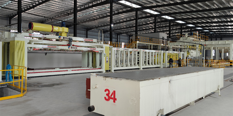 春暖花開，四喜臨門 / 熱烈祝賀東岳機(jī)械加氣板材生產(chǎn)線用戶虎年開新篇